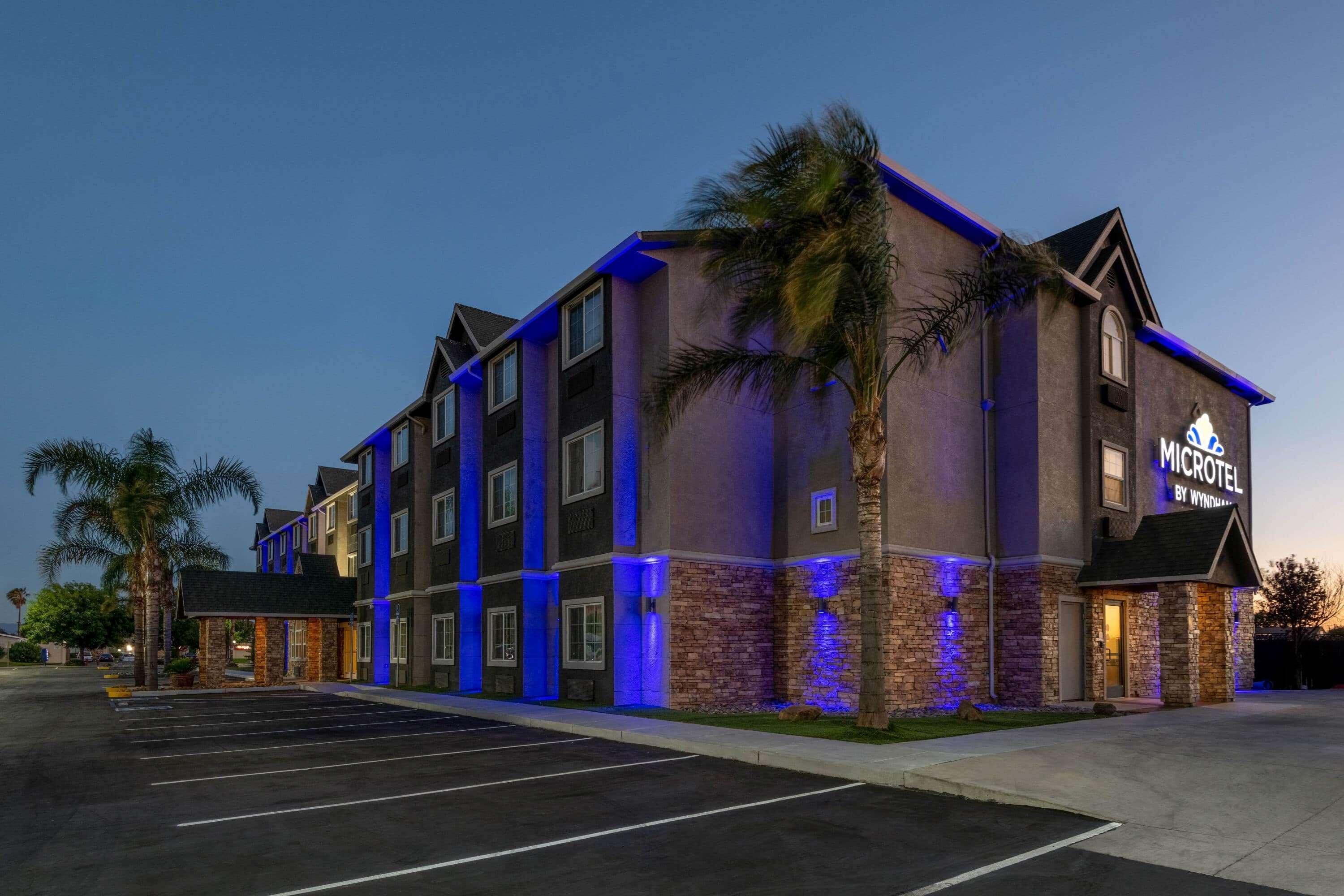 Microtel Inn & Suites By Wyndham Tracy Exterior photo